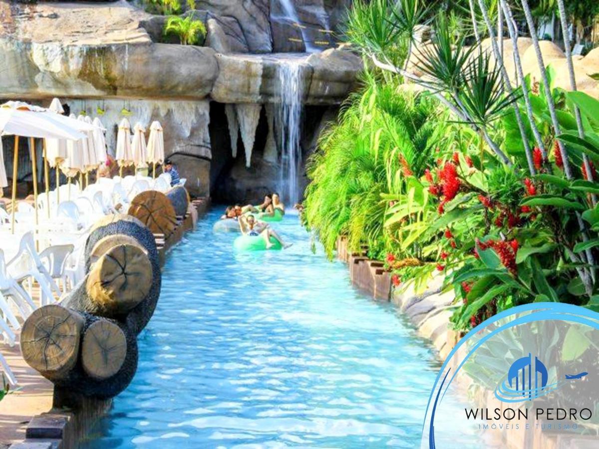 Piazza Diroma - Acqua Park E Splash 카우다스노바스 외부 사진
