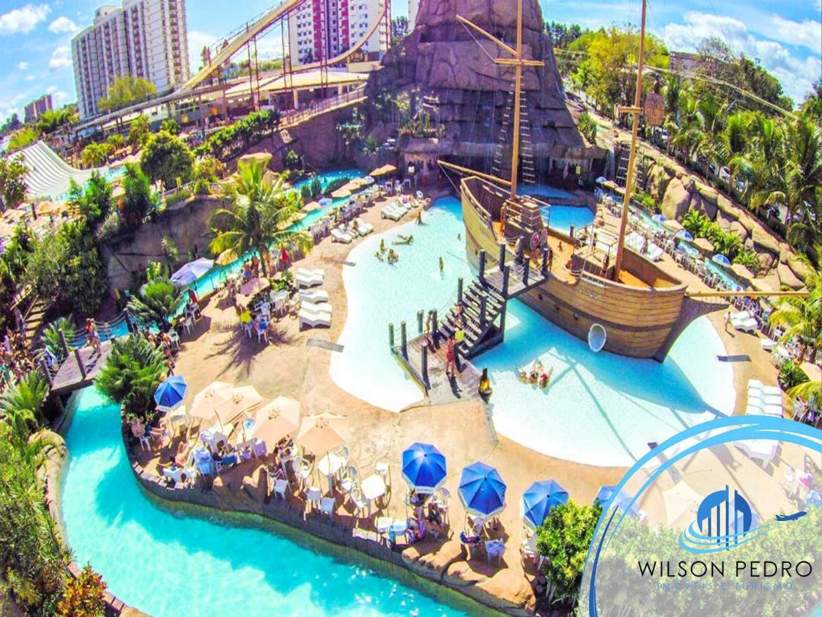 Piazza Diroma - Acqua Park E Splash 카우다스노바스 외부 사진